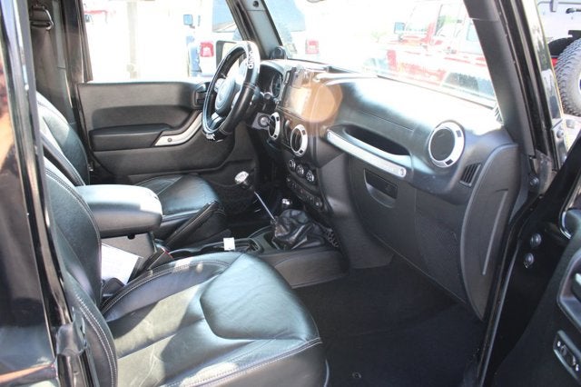 2013 Jeep Wrangler Sahara