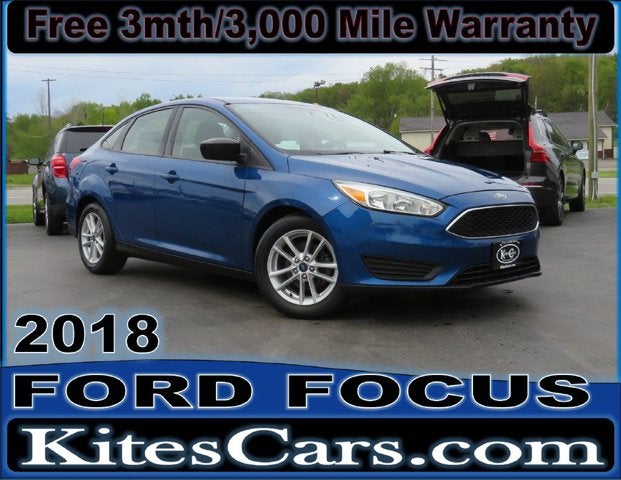 2018 Ford Focus Sedan SE's photo