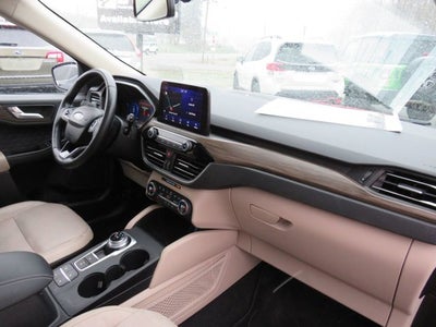 2020 Ford Escape Titanium