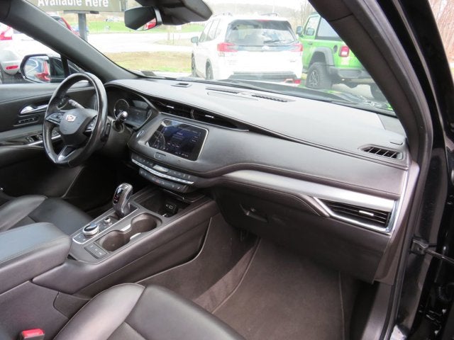 2019 Cadillac XT4 AWD Premium Luxury