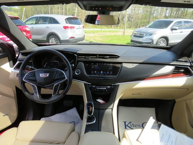 2017 Cadillac XT5 Luxury AWD