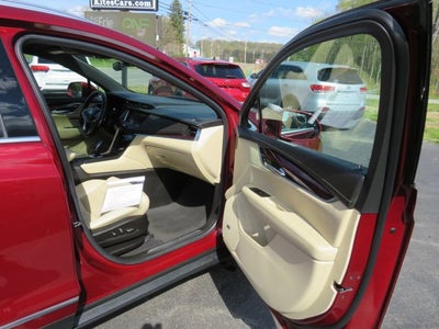 2017 Cadillac XT5 Luxury AWD