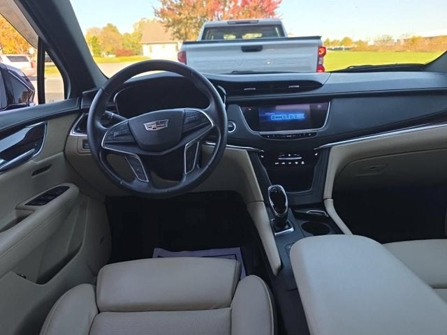 2017 Cadillac XT5 Luxury AWD