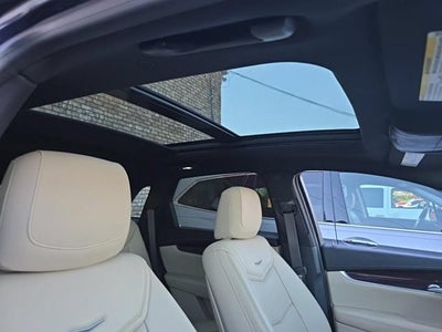 2017 Cadillac XT5 Luxury AWD