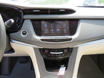 2018 Cadillac XT5 Luxury AWD