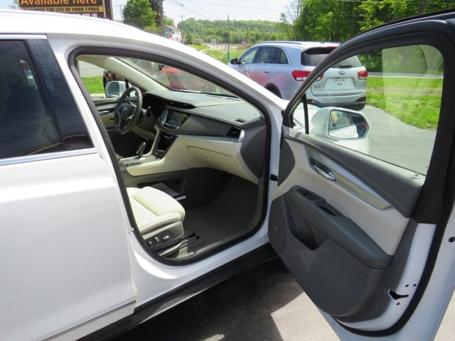 2018 Cadillac XT5 Luxury AWD