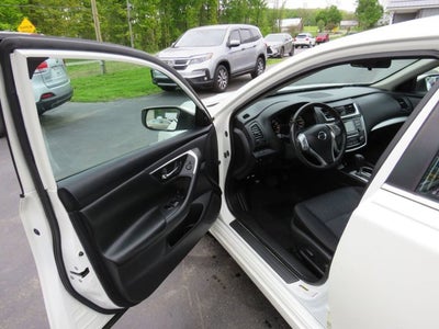2017 Nissan Altima 2.5 SV