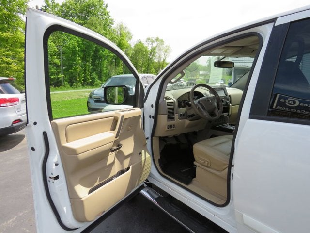 2014 Nissan Titan SL