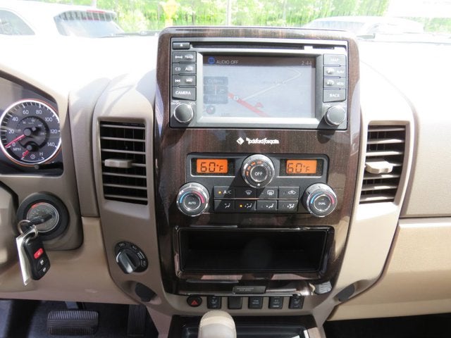 2014 Nissan Titan SL