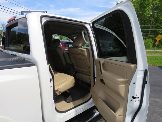 2014 Nissan Titan SL