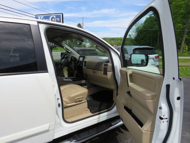 2014 Nissan Titan SL