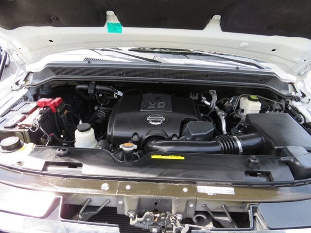 2014 Nissan Titan SL