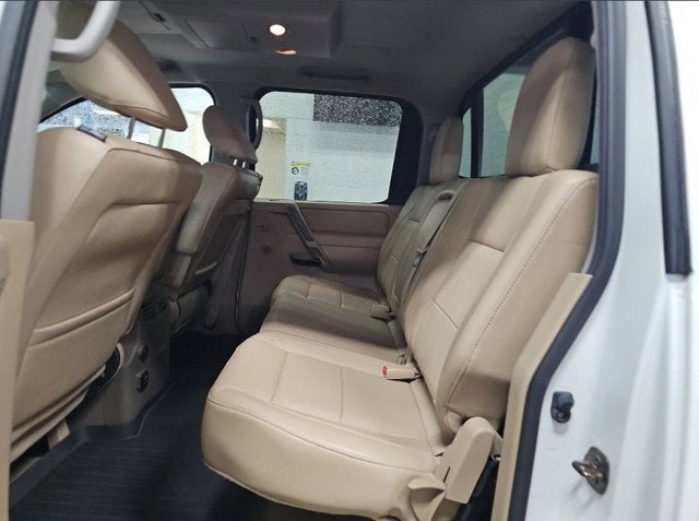 2014 Nissan Titan SL