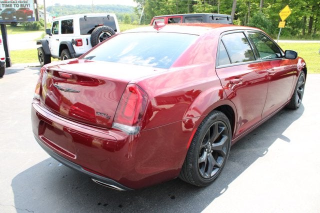 2021 Chrysler 300 300S