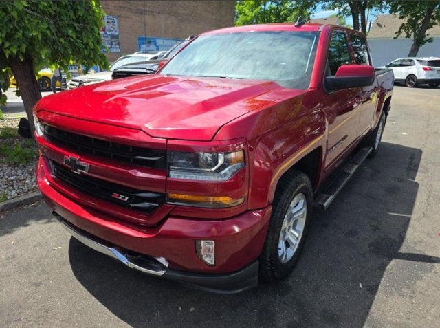 2018 Chevrolet Silverado 1500 LT 4X4 Crew Cab Standard Box's photo