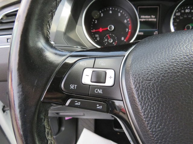 2018 Volkswagen Tiguan SE