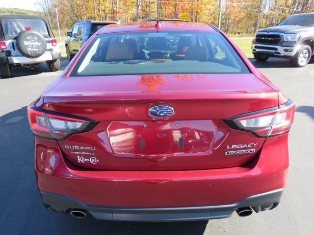 2022 Subaru Legacy Touring XT