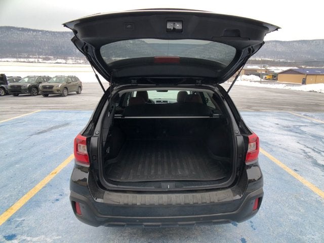 2018 Subaru Outback Touring