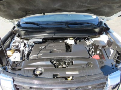 2019 Nissan Pathfinder S