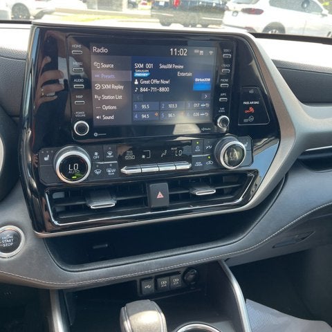 2021 Toyota Highlander XLE