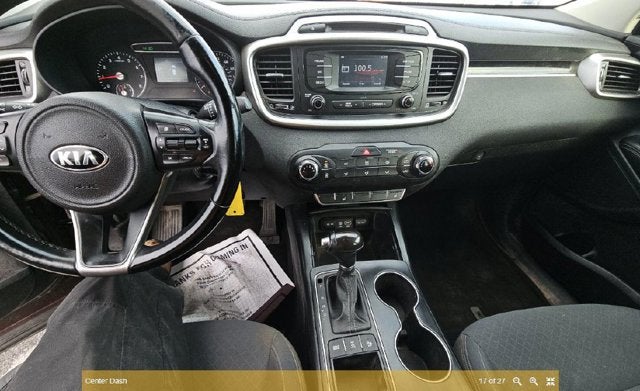 2016 Kia Sorento LX