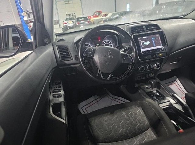 2020 Mitsubishi Outlander Sport SE