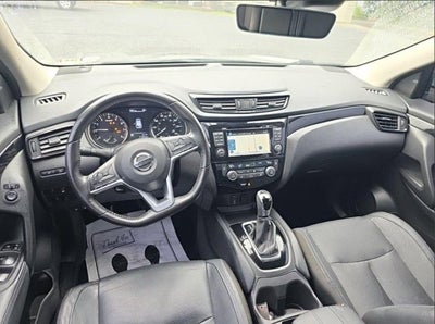 2017 Nissan Rogue Sport SL