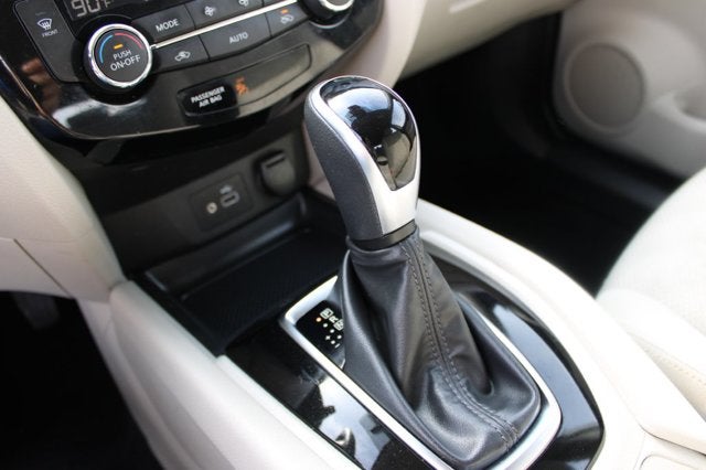 2020 Nissan Rogue Sport SV