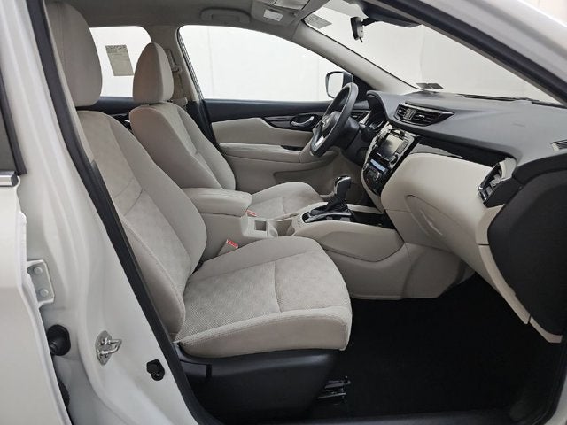 2020 Nissan Rogue Sport SV