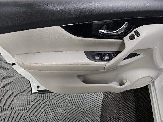 2020 Nissan Rogue Sport SV