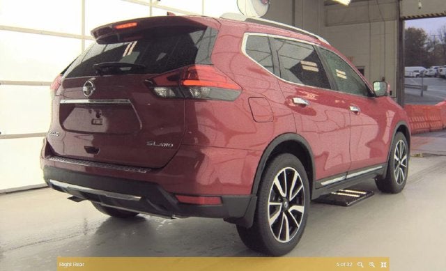 2017 Nissan Rogue SL