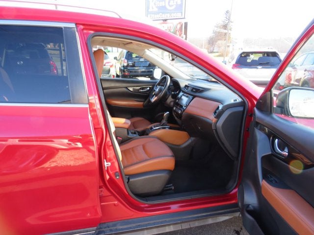 2017 Nissan Rogue SL