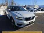 2020 Volvo XC40 Momentum