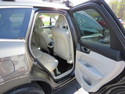2018 Volvo XC60 Inscription