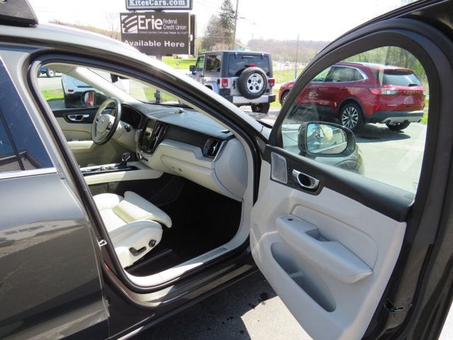 2018 Volvo XC60 Inscription